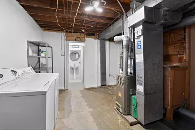 3341 Recker Dr, Pittsburgh, PA 15227 - Photo 16