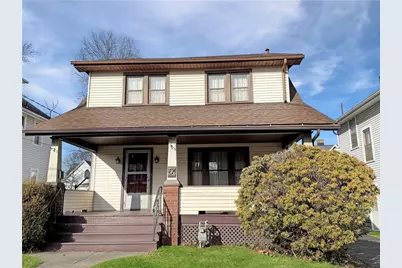 231 E Meyer Ave, New Castle, PA 16105 - Photo 2