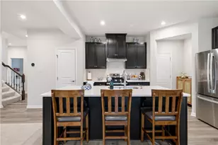 532 Blackrock Blvd, Adams Township, PA 16046 - Photo 6