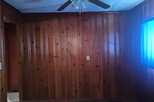 35 Sherrard Ave, Hempfield Township, PA 16125 - Photo 6