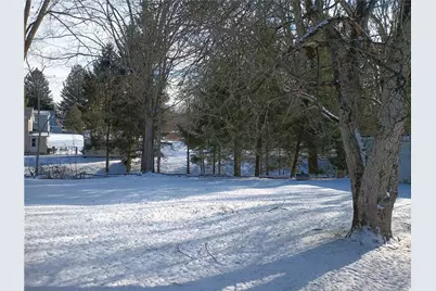 35 Sherrard Avenue, Hempfield Township, PA 16125 - Photo 2