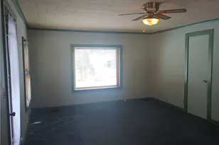 35 Sherrard Ave, Hempfield Township, PA 16125 - Photo 10