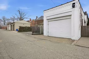 424 S Pacific Ave, Friendship Park, PA 15224 - Photo 46