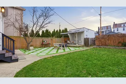 424 S Pacific Ave, Friendship Park, PA 15224 - Photo 40