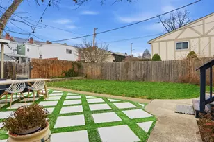 424 S Pacific Ave, Friendship Park, PA 15224 - Photo 42