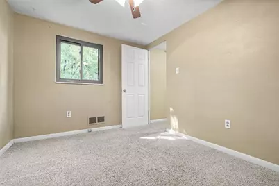 1670 Breining St, Pittsburgh, PA 15234 - Photo 26