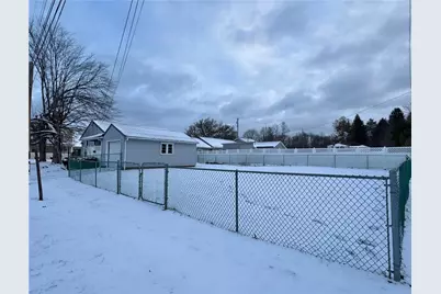 421 S Main St, Greenville Boro, PA 16125 - Photo 22