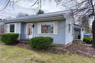 421 S Main St, Greenville Boro, PA 16125 - Photo 2