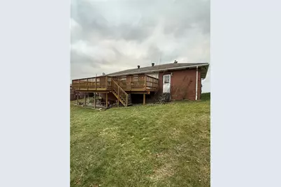 130 Crescent Dr, Canton Township, PA 15301 - Photo 2