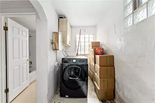 308 Merrimac St, Pittsburgh, PA 15211 - Photo 12