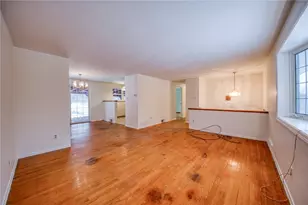 2962 Manorview Cir, Hampton, PA 15101 - Photo 8