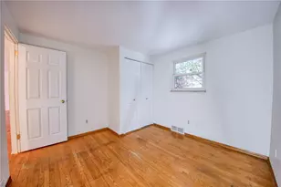 2962 Manorview Cir, Hampton, PA 15101 - Photo 12