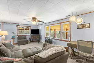 2 Lakeside Dr, Evans City, PA 16033 - Photo 12