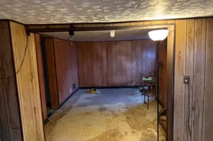 413 Motheral Ave, Monessen, PA 15062 - Photo 6