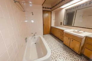 2911 Myer Blvd, McKeesport, PA 15132 - Photo 16