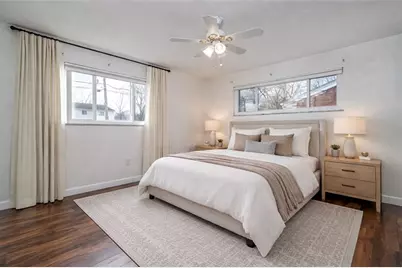 320 Calderwood Ave, Ross Twp, PA 15202 - Photo 14