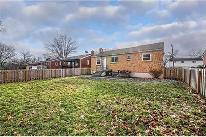 320 Calderwood Ave, Ross Twp, PA 15202 - Photo 22