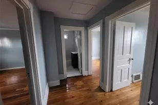 703 French St, Farrell, PA 16121 - Photo 6