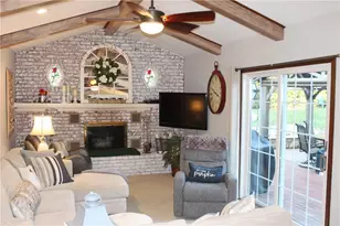 13 Buena Vista Dr, Murrysville, PA 15626 - Photo 4