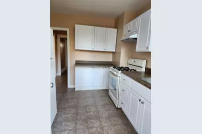 426 Hallett Pl, Pittsburgh, PA 15202 - Photo 4