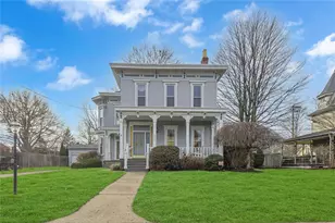 235 College Ave, Beaver, PA 15009 - Photo 1