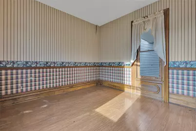 235 College Ave, Beaver, PA 15009 - Photo 12