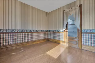 235 College Ave, Beaver, PA 15009 - Photo 12