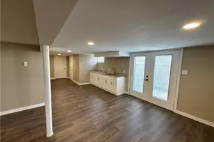 215 Martin Ave, Ellport, PA 16117 - Photo 12