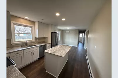 215 Martin Ave, Ellport, PA 16117 - Photo 2