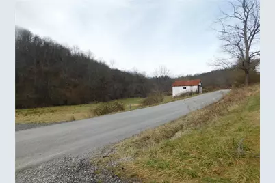 1964 Toms Run Rd, Holbrook, PA 15341 - Photo 28