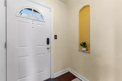 780 Scott Rd, Pittsburgh, PA 15228 - Photo 2