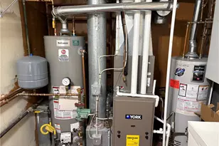 210 Carson St, Springdale Township, PA 15144 - Photo 28