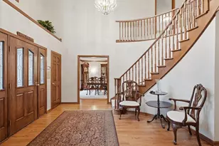 1500 Fox Chase Dr, Pittsburgh, PA 15143 - Photo 4