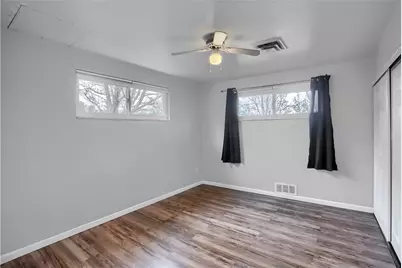 137 S Patton Drive, Moon/Crescent Twp, PA 15108 - Photo 18