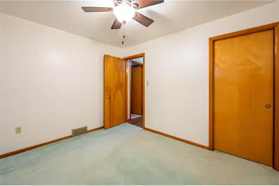 136 Joanne Dr, Latrobe, PA 15650 - Photo 16