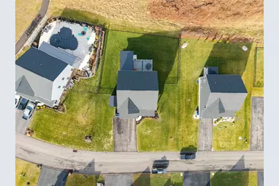 1063 Wedgewood Dr, Penn Twp, PA 15644 - Photo 42