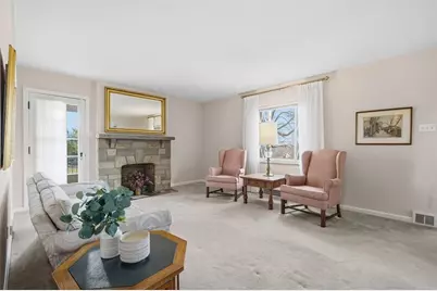 4431 E Lawnview Ave, Pittsburgh, PA 15227 - Photo 6