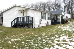 719 Joy Ln, Center Township, PA 16001 - Photo 2