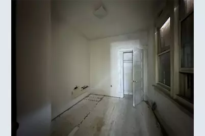 702 Whitney Ave, Pittsburgh, PA 15221 - Photo 8