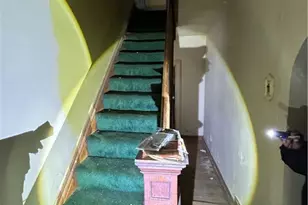 1055 Blackadore St, Homewood Brushton, PA 15221 - Photo 2