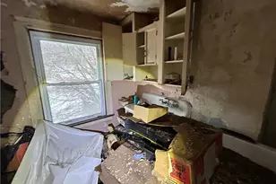 1055 Blackadore St, Homewood Brushton, PA 15221 - Photo 10