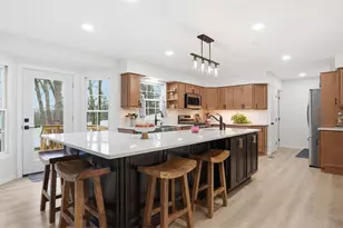 402 Lundy Ct, Cranberry Township, PA 16066 - Photo 10