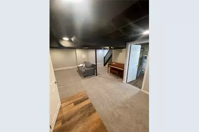 737 Garlow Blvd, Pittsburgh, PA 15239 - Photo 16