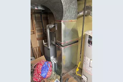 737 Garlow Blvd, Pittsburgh, PA 15239 - Photo 18