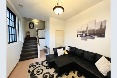 304 Rhodes Place, New Castle, PA 16101 - Photo 6