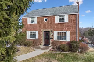 6857 Tunnelview Dr, Pittsburgh, PA 15235 - Photo 2