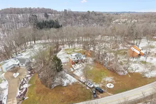 2530 Pleasant Valley Rd, Murrysville, PA 15668 - Photo 32