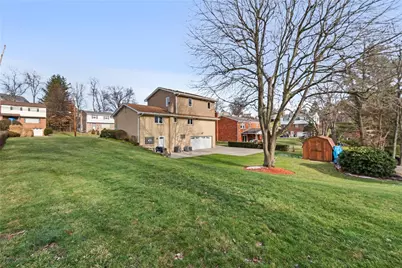 990 Holly Lynne Drive, South Park, PA 15236 - Photo 28