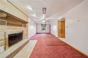 361 Maple Rd, Pittsburgh, PA 15239 - Photo 14