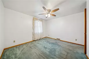 361 Maple Rd, Pittsburgh, PA 15239 - Photo 18